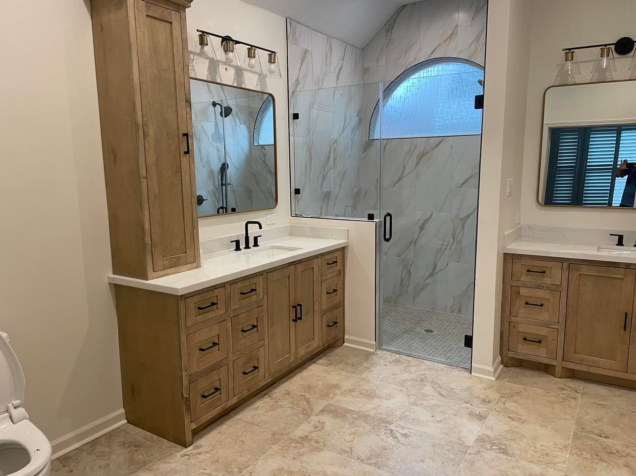 A full accessible bathroom with style! 